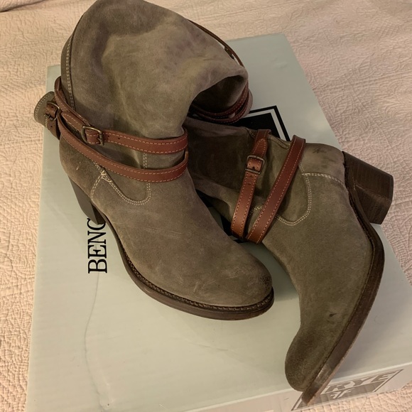 Frye Jane Strappy Fatigue Boots Size 8.5M - Picture 2 of 5